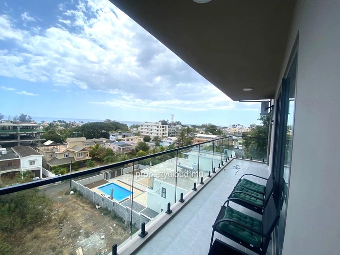 Flic en Flac – Luxury apartment for rent (3 air-conditioned bedrooms)