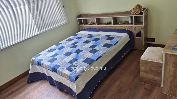 Stunning contemporary 3-bedroom villa with swimming pool – Flic-en-Flac