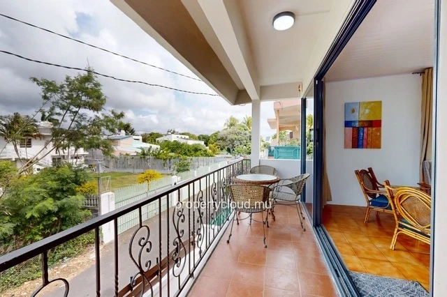 FOR SALE in Pereybere – Real Estate Complex of 2 Houses Divided into 4 Apartments Quiet residential area, a few steps...