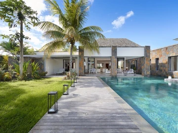 4 Bedroom Villa
