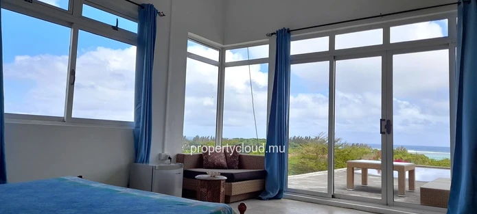 St Martin Bel Ombre – For sale: large property with panoramic view