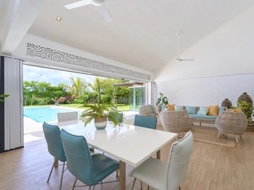 5 Bedroom Villa
