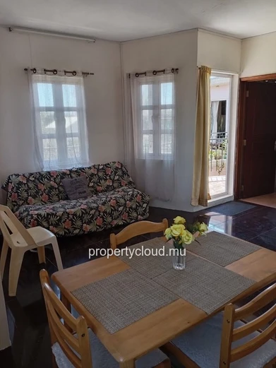 À vendre – 2 appartements dont 1 duplex à Grand Gaube