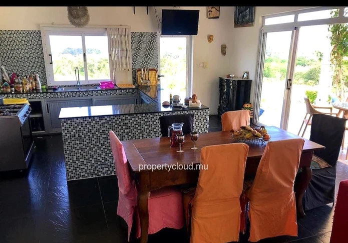 St Martin Bel Ombre – For sale: large property with panoramic view