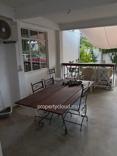 POINTE AUX CANNONIERS - Family home with separate apartment – Quiet neighborhood, close to the beach