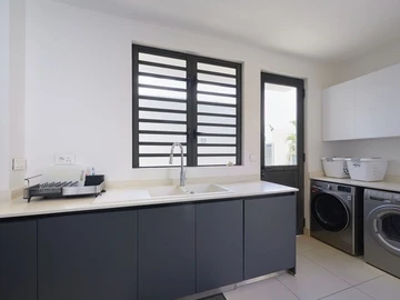 4 Bedroom Villa