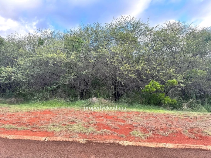 Black River – Land for sale in a secure subdivision