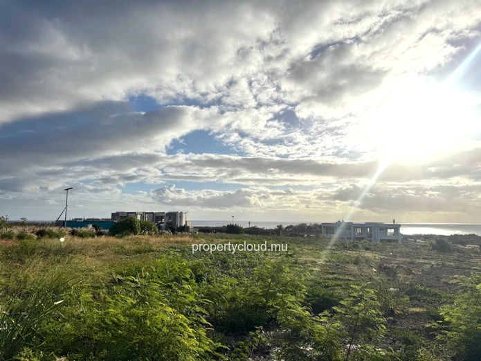 Flic en Flac, Mauritius – Residential plot with a view in a secure gated community