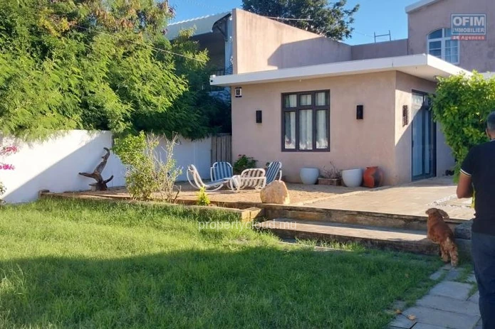 For sale a character villa with 4 bedrooms in Bain Bœuf, 3 minutes walk from the beach.