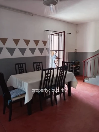 À vendre – 2 appartements dont 1 duplex à Grand Gaube