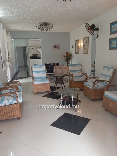 FOR RENT - Trou aux Biches, 2 minutes from the beach. Ground floor apartment, 3 bedrooms.