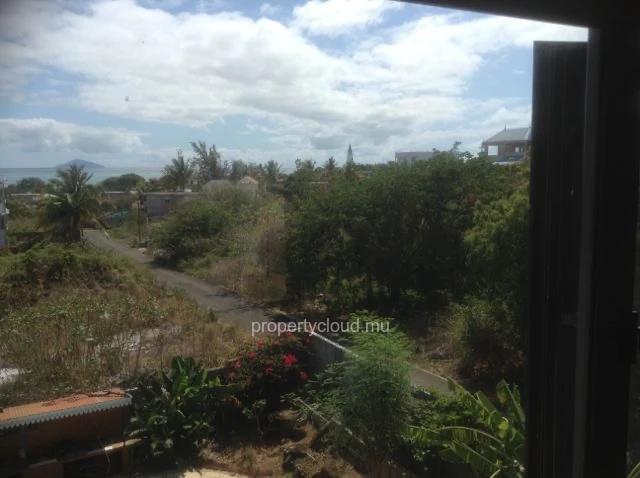 Large new villa of 2990p2 including 6 bedrooms in Calodyne