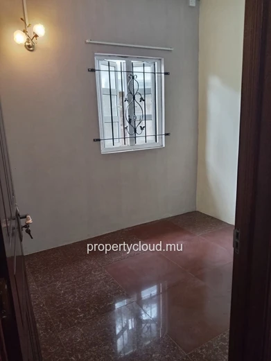 FOR SALE Grand Gaube, 2-bedroom duplex. (60 m²)