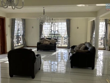 4 Bedroom Villa