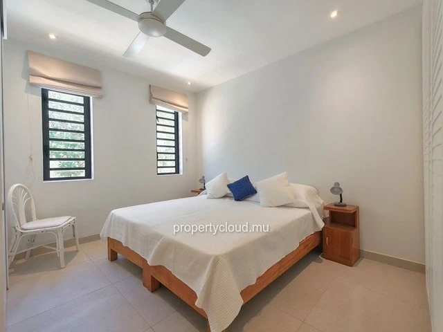 Apartment for rent by the sea in Poste Lafayette.