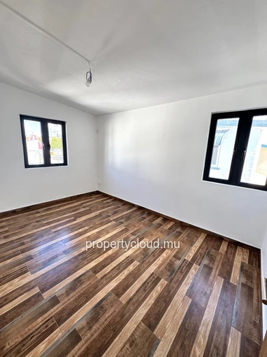Renovated house for rent in Sodnac, Mauritius – 3 bedrooms, ideal setting
