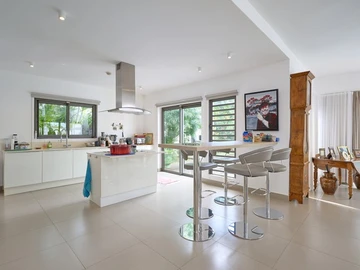 3 Bedroom Villa