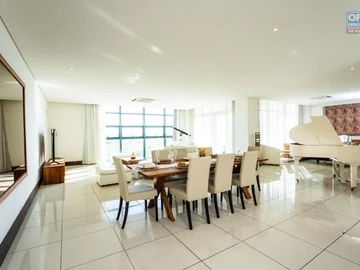 4 Bedroom Apartment