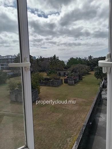For Rent – 3 Bedroom En Suite Penthouse – Pereybère