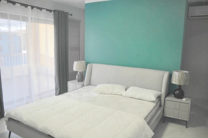 Black river for sale beautiful new and contemporary 4 bedroom villa with swimming pool, located in a quiet area and c...