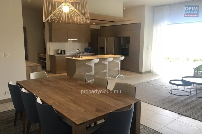 Accessible to foreigners: For sale a very nice apartment in the golf of Mont Choisy in IRS status for home ownership ...