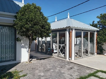4 Bedroom Villa
