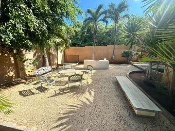 5 Bedroom Villa