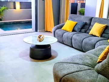 4 Bedroom Villa