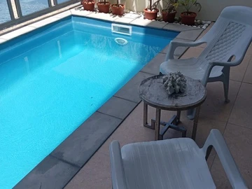 6 Bedroom Apartment