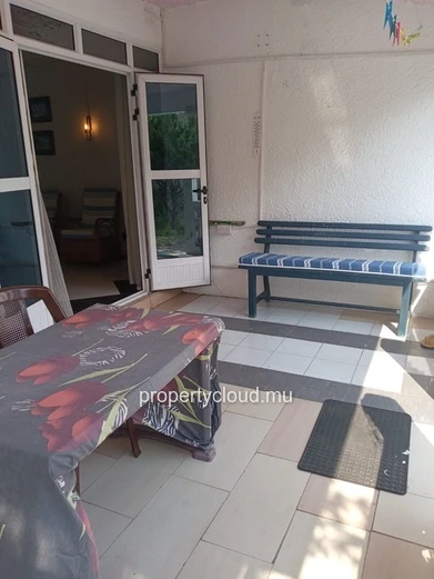 FOR RENT - Trou aux Biches, 2 minutes from the beach. Ground floor apartment, 3 bedrooms.