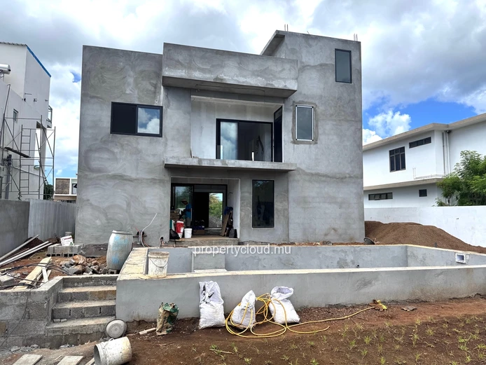 Flic en Flac – Contemporary villa with swimming pool
