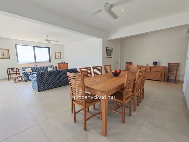 Apartment for rent by the sea in Poste Lafayette.