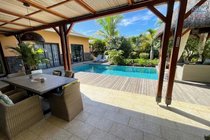 For sale magnificent 3 bedroom villa with private swimming pool in a marvelous secure domain, accessible for purchase...