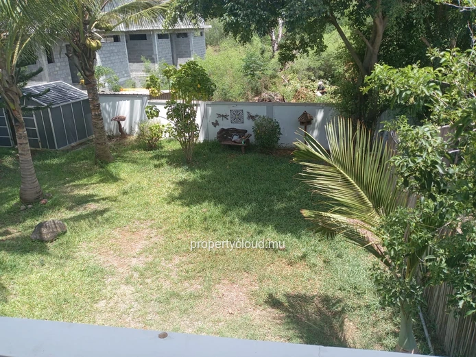 Family villa for rent – Pereybère