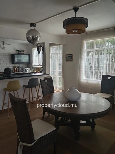 POINTE AUX CANNONIERS - Family home with separate apartment – Quiet neighborhood, close to the beach