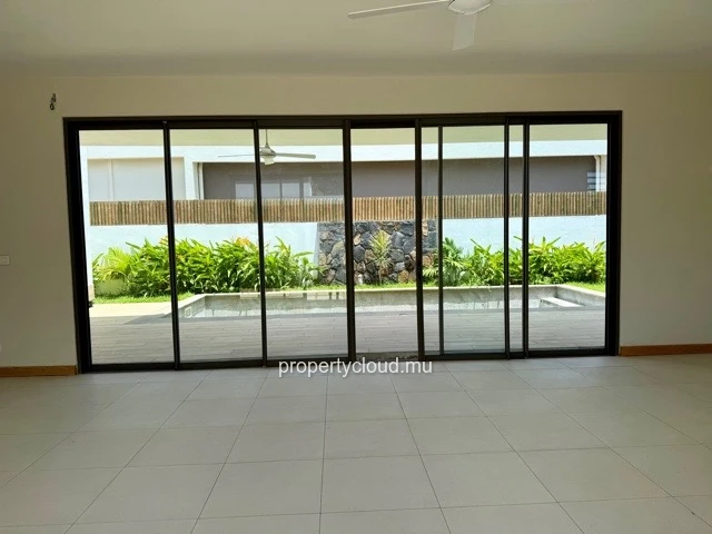 Vivez dans le luxe et le confort proche centre commercial de la Croisette de Grand Baie dans un lotissement privé Boi...