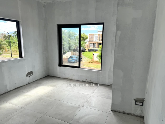 Flic en Flac – Contemporary villa with swimming pool
