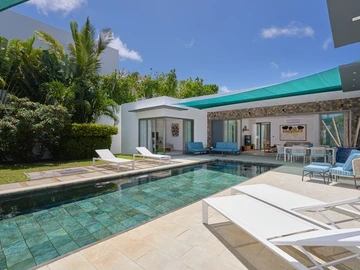 4 Bedroom Villa