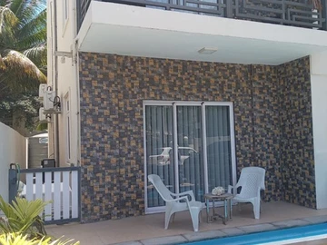 6 Bedroom Apartment