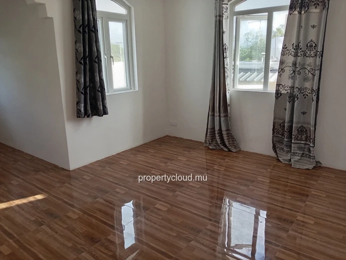 Spacious Family Villa With Roof Top Sea & Mountain View - Prime Goodlands Area