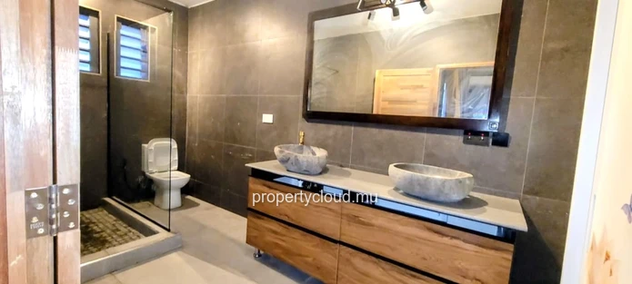 À louer – Superbe villa contemporaine 4 chambres à Flic en Flac