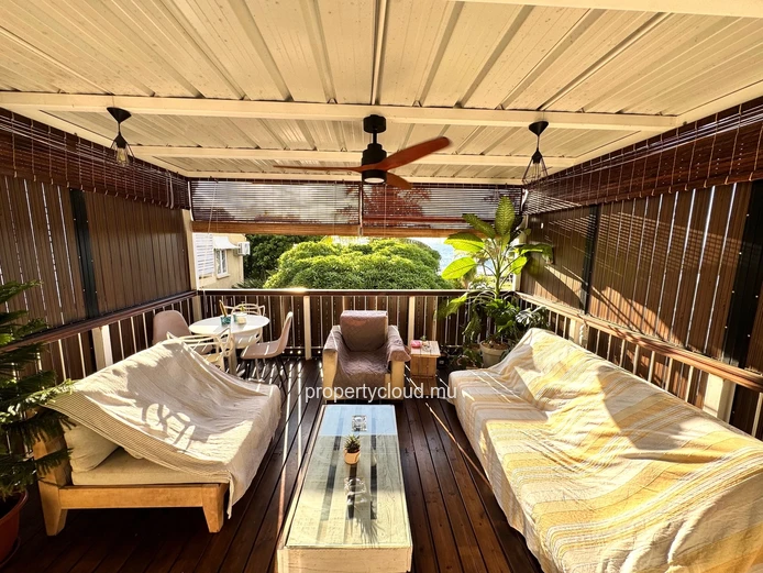 Exclusive – Flic En Flac – Rare Beachfront Property