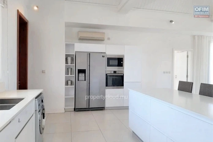 Black River for sale 3 bedroom penthouse, waterfront, located in the only residential marina of the island.