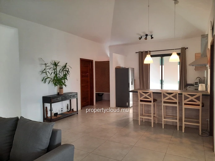 Tamarin – For sale, recent 3-bedroom villa with swimming pool and open view