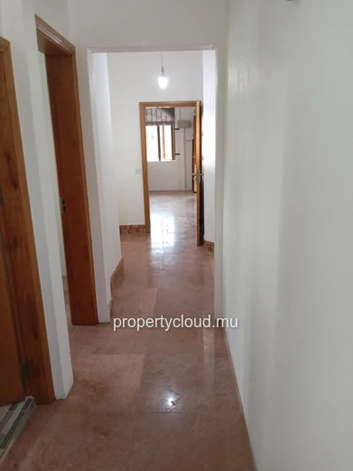 Spacious Family Villa With Roof Top Sea & Mountain View - Prime Goodlands Area