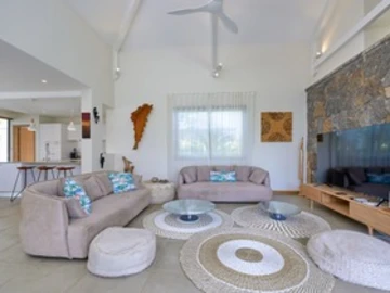 4 Bedroom Villa