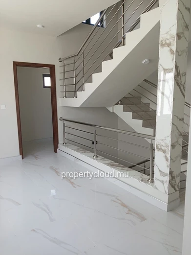 For rent – Modern new villa in Grand Baie (completion scheduled for 2025)