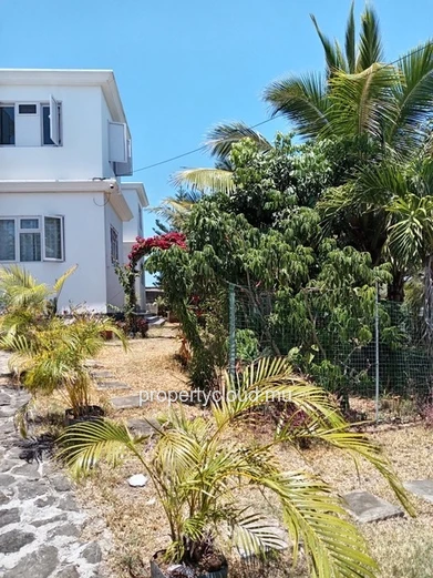 Large and beautiful family villa for sale – Grand Gaube