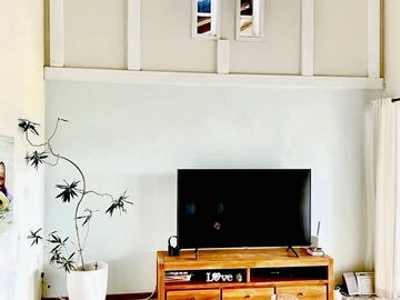 5 Bedroom Villa