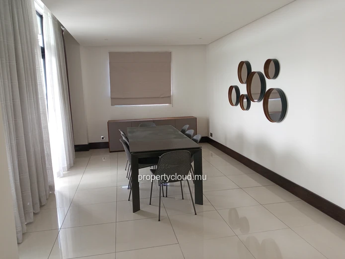 FOR RENT - La Croisette Grand Baie
